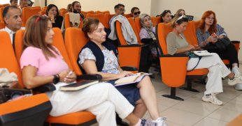 KO-MEK’le etkili sosyal medya kullanımını öğrendiler