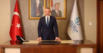 “Cumhuriyet mirasını onurla taşımaya devam edeceğiz”