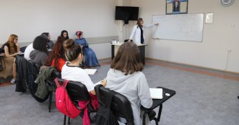 Yabancı dil KO-MEK’le öğreniliyor