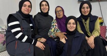 Kartepe’de Büyüklerin Yalnızlığına Dokunan Sıcak Bir El