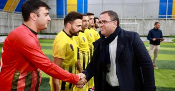 Derince’de Kurumlar Arası Futbol Turnuvası Başladı