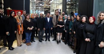 Moda Akademisi’nde emekler sergiler ile taçlanıyor