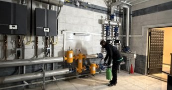 Büyükşehir, yarıyıl tatilinde 689 okulu ilaçladı