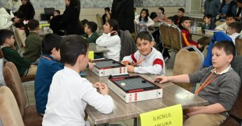 Kartepe'de Akıl ve Zeka Oyunları Turnuvası Heyecanı