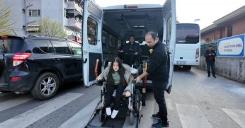 Hayallere giden yolda Engelsiz Taksi köprü oldu