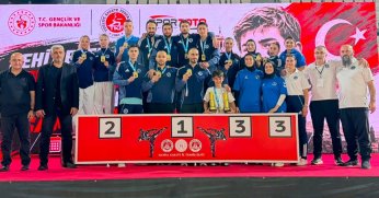 Kağıtspor’da başarı rüzgârı dinmiyor