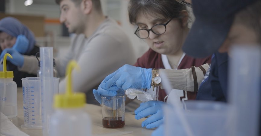 Gonca’da sevgi kokulu buluşma